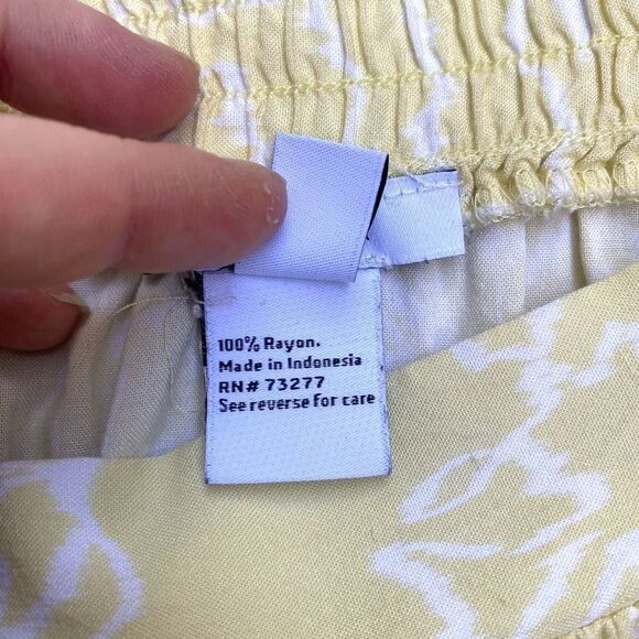 Nine West Pale Yellow White Abstract Stretch Midi Skirt - Picture 8 of 8